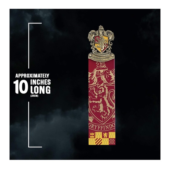 NWT the Noble Collection Harry Potter Gryffindor Crest Bookmark - Picture 4 of 6